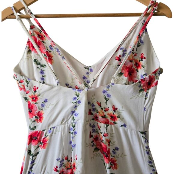 NWT Forever 21 White Floral Spaghetti Strap Jumpsuit. Large. Beach Resort Boho - Picture 7 of 10
